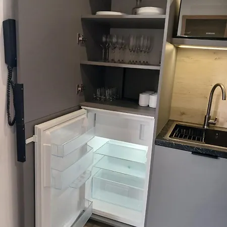 Ecoberghaus - котеджне містечко Bukovel