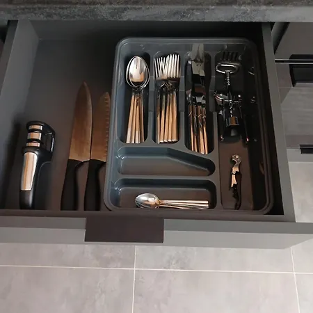 Ecoberghaus - котеджне містечко Шале