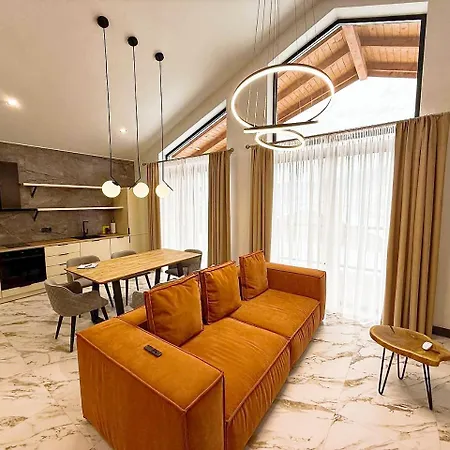 Ecoberghaus - котеджне містечко