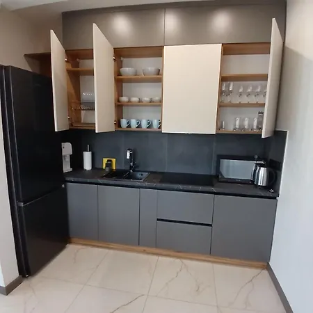 Ecoberghaus - котеджне містечко * Bukovel