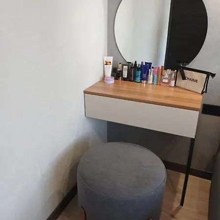 Ecoberghaus - котеджне містечко Chalet