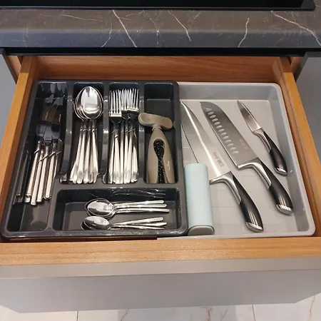 Ecoberghaus - котеджне містечко Chalet *